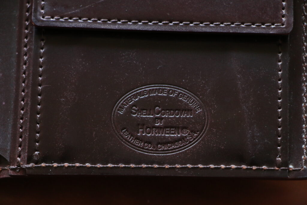 ホーウィンシェルコードバンの証である刻印